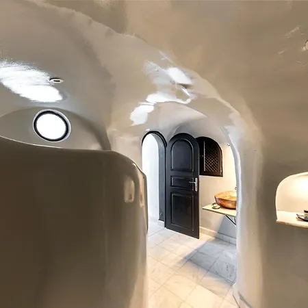 Pearl Of Caldera - Boutique By Pearl Collection 4*