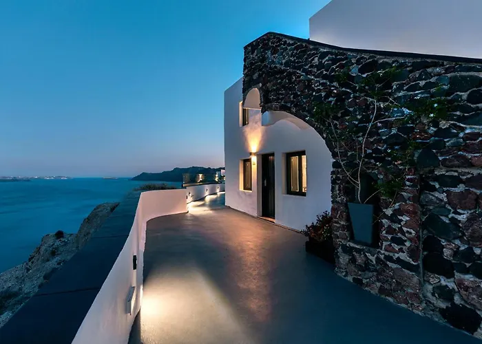 Pearl Of Caldera - Boutique By Pearl Collection