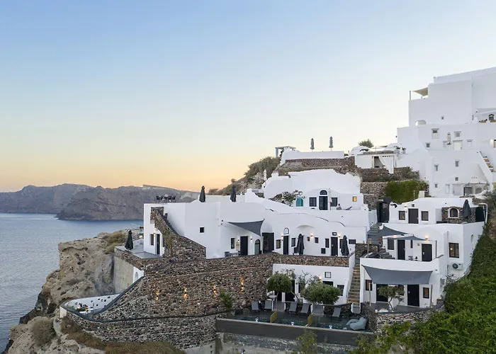 Pearl Of Caldera - Boutique By Pearl Collection 4*