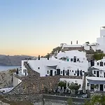 Pearl Of Caldera - Boutique By Pearl Collection 4*