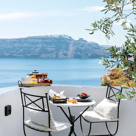 Pearl Of Caldera - Boutique By Pearl Collection 4*