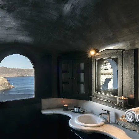 Pearl Of Caldera - Boutique By Pearl Collection 4*