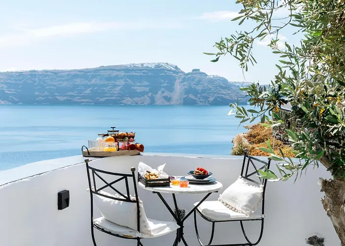 Pearl Of Caldera - Boutique By Pearl Collection 4*